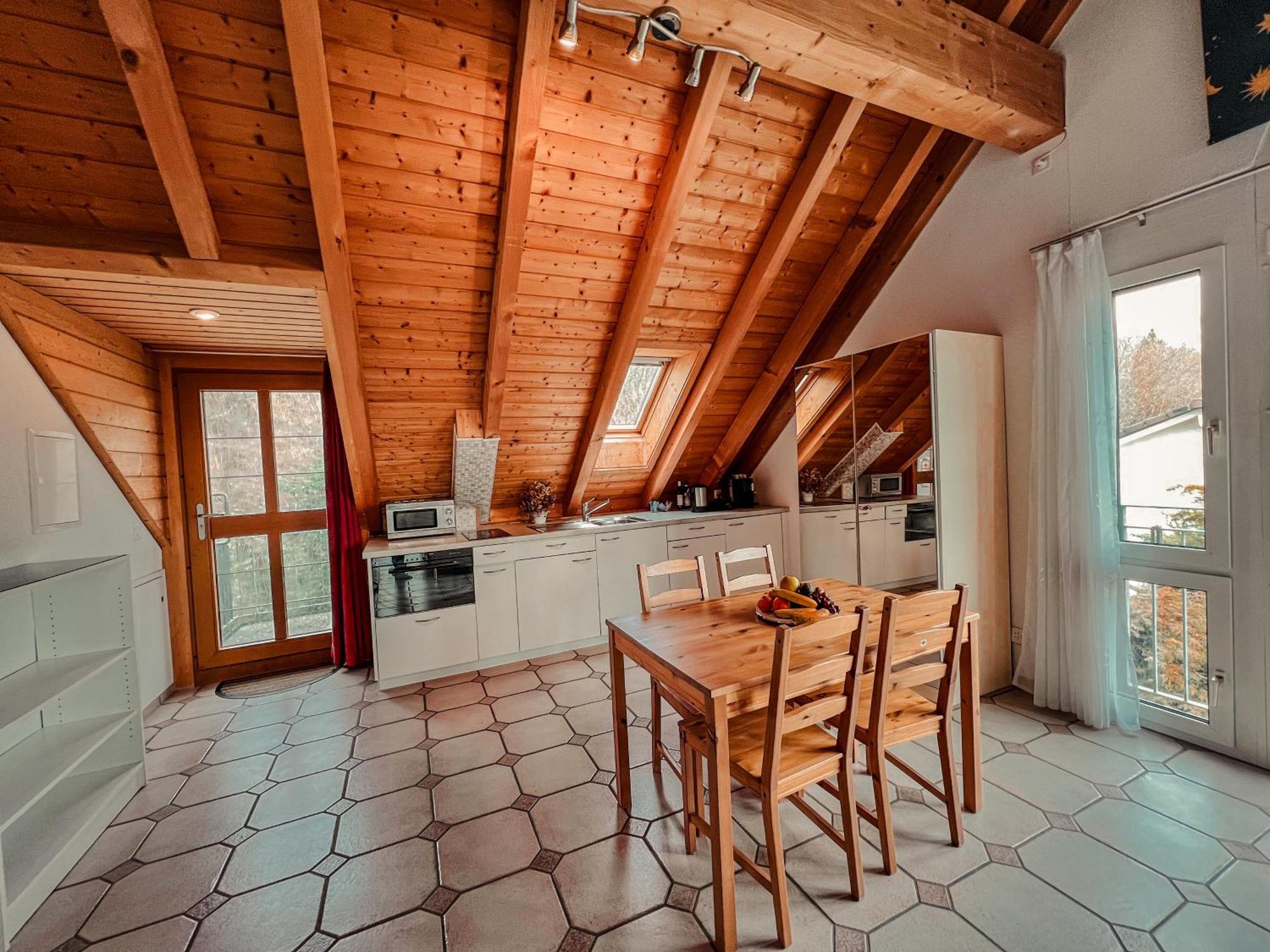 Dachwohnung In Flughafennaehe Κλότεν Εξωτερικό φωτογραφία